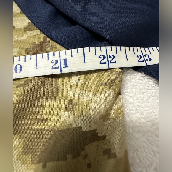 NWOT New England Patriots men’s XL Dri fit Nike shirt Salute to Service - Picture 3 of 9